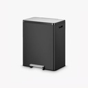 페달이 달린 쓰레기통