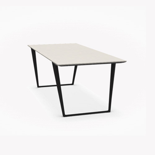 Tilpassbart skrivebord
